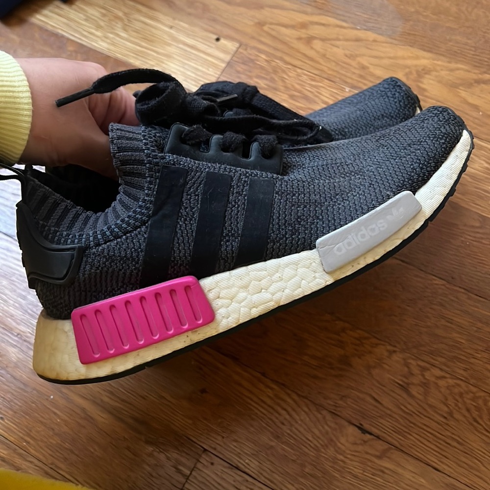 Adidas NMD black/grey/pink